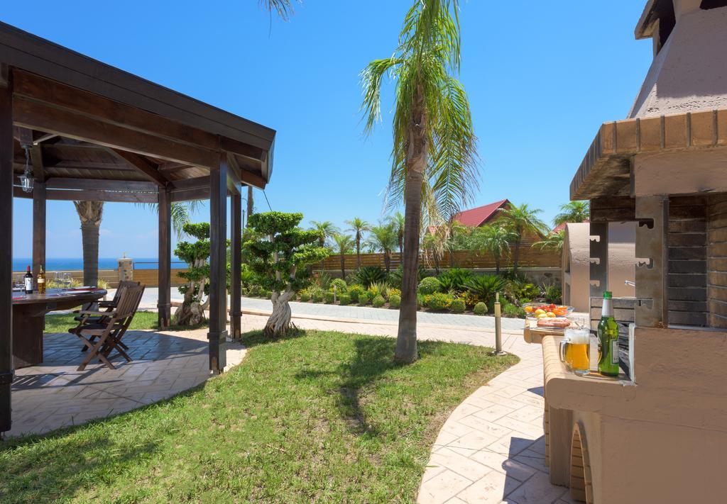 Quinn Hill Luxury Villa Rodas Exterior foto