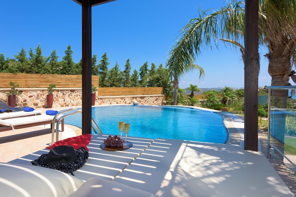 Quinn Hill Luxury Villa Rodas Exterior foto