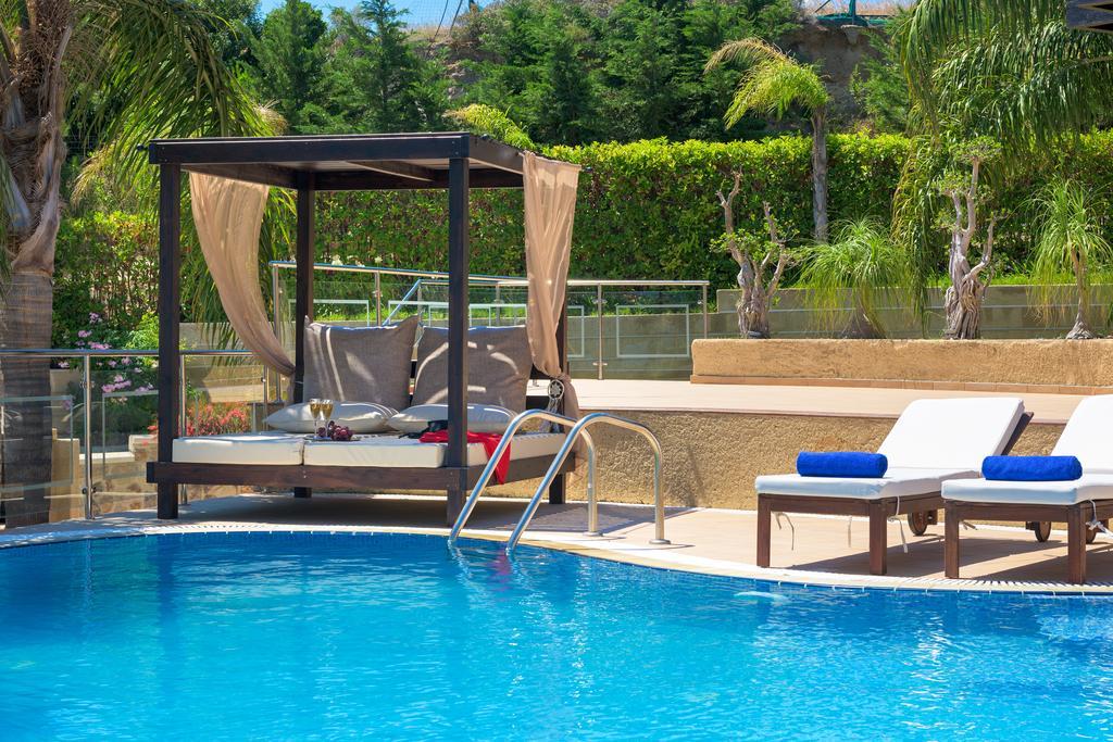 Quinn Hill Luxury Villa Rodas Exterior foto